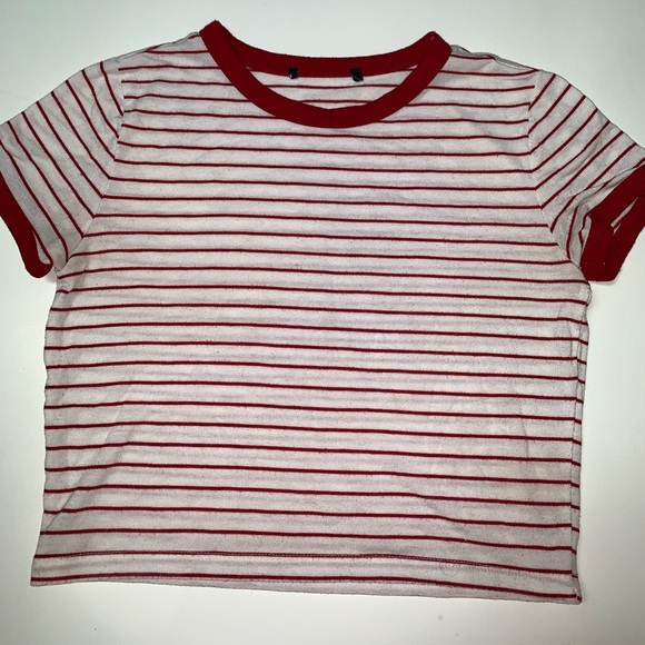 White with red stripes t-shirt - Picture 1 of 2